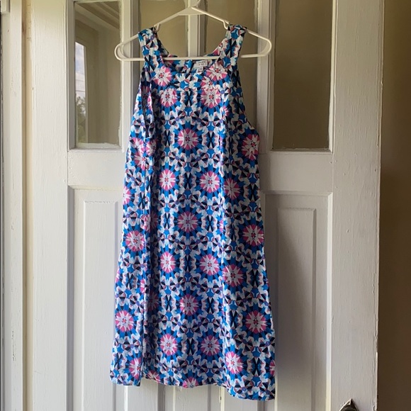 Crown and Ivy Dress - Picture 1 of 3